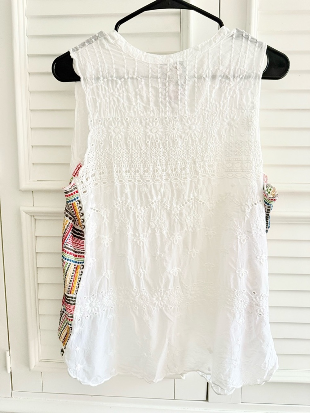 Johnny Was Turia White Embroidered Eyelet Boho Tank Top Medium Excellent - Picture 7 of 17